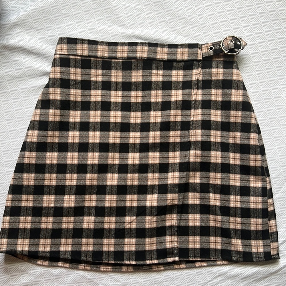 Black and Cream Plaid Skirt